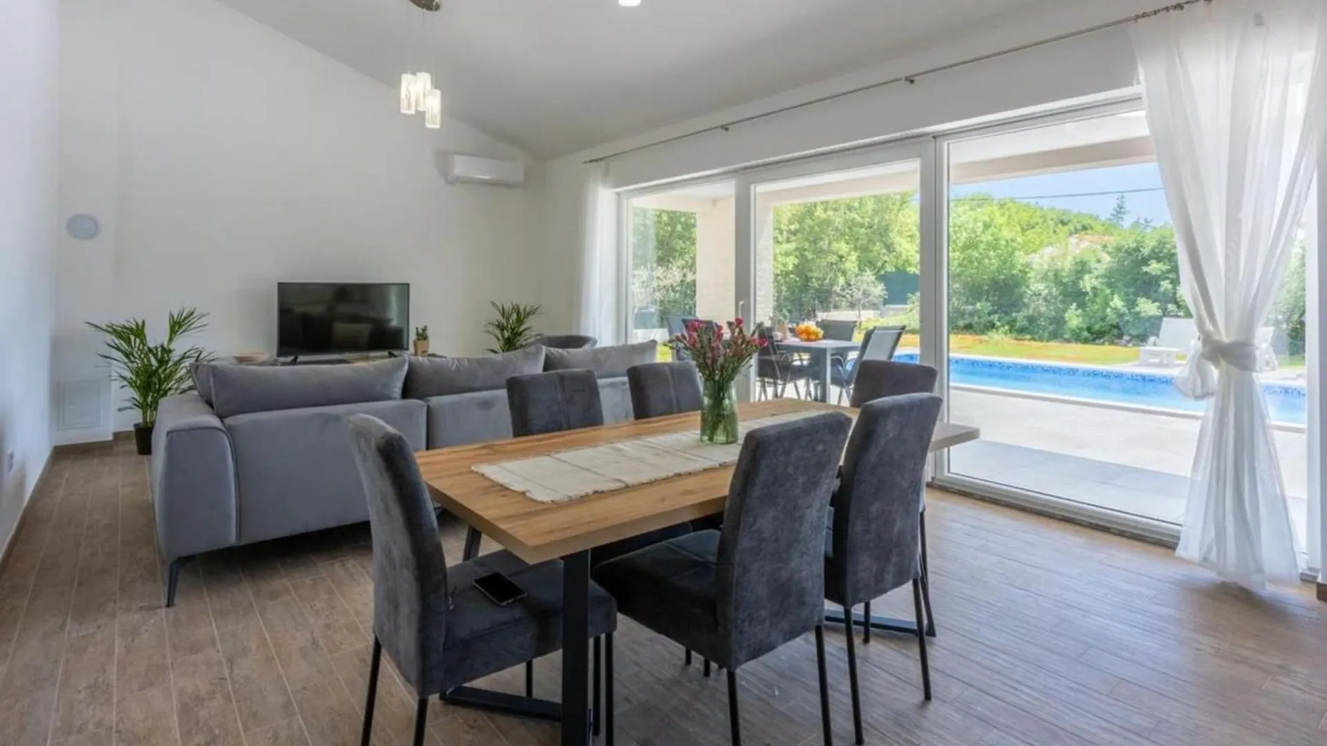 Three Bedroom Villa With Swiming Pool Raša